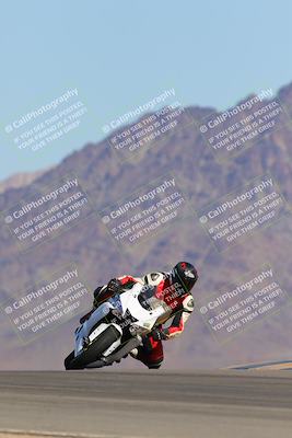 media/Oct-01-2023-SoCal Trackdays (Sun) [[4c570cc352]]/Turn 9 Set 2 (10am)/